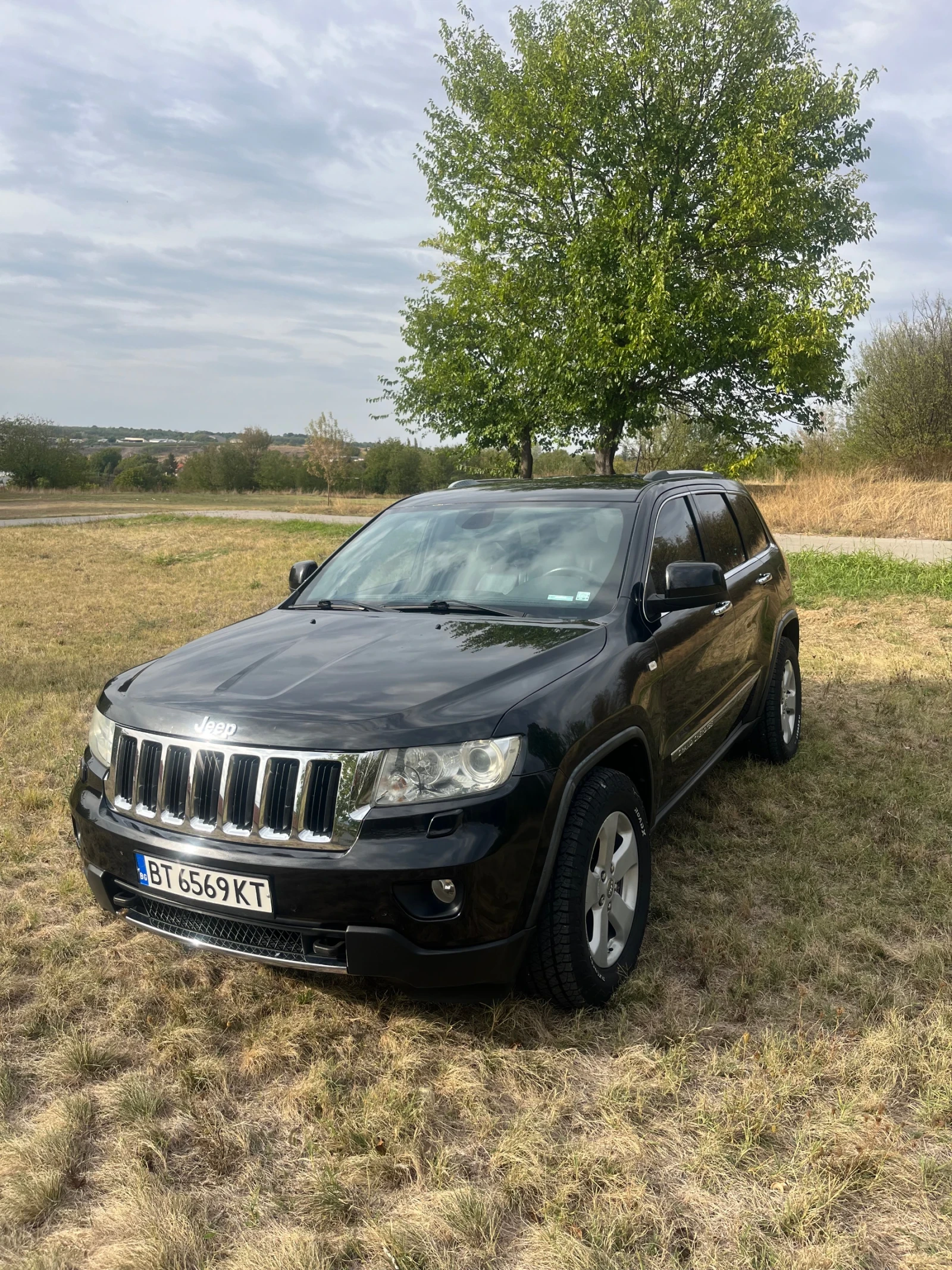 Jeep Grand cherokee, снимка 2 - Автомобили и джипове - 53893925