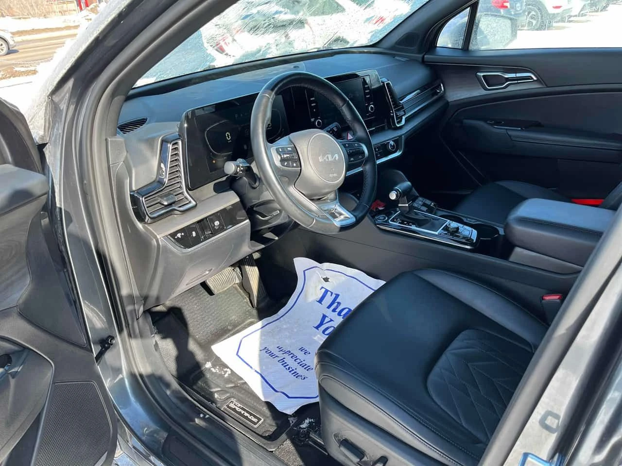 Kia Sportage * X LINE * ПОДГРЕВ* KEYLESS* , снимка 3 - Автомобили и джипове - 53986632