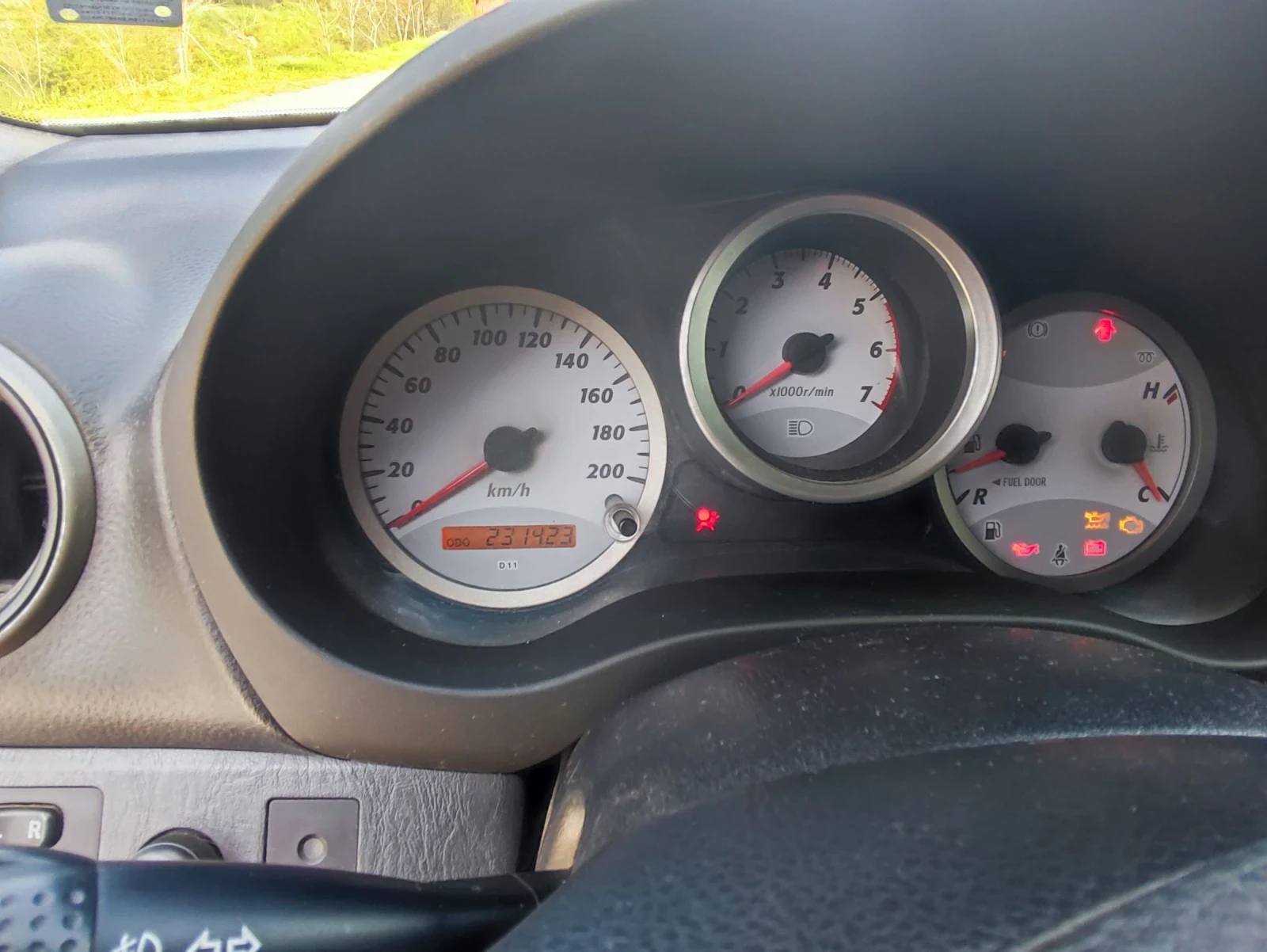 Toyota Rav4, снимка 15 - Автомобили и джипове - 54183180