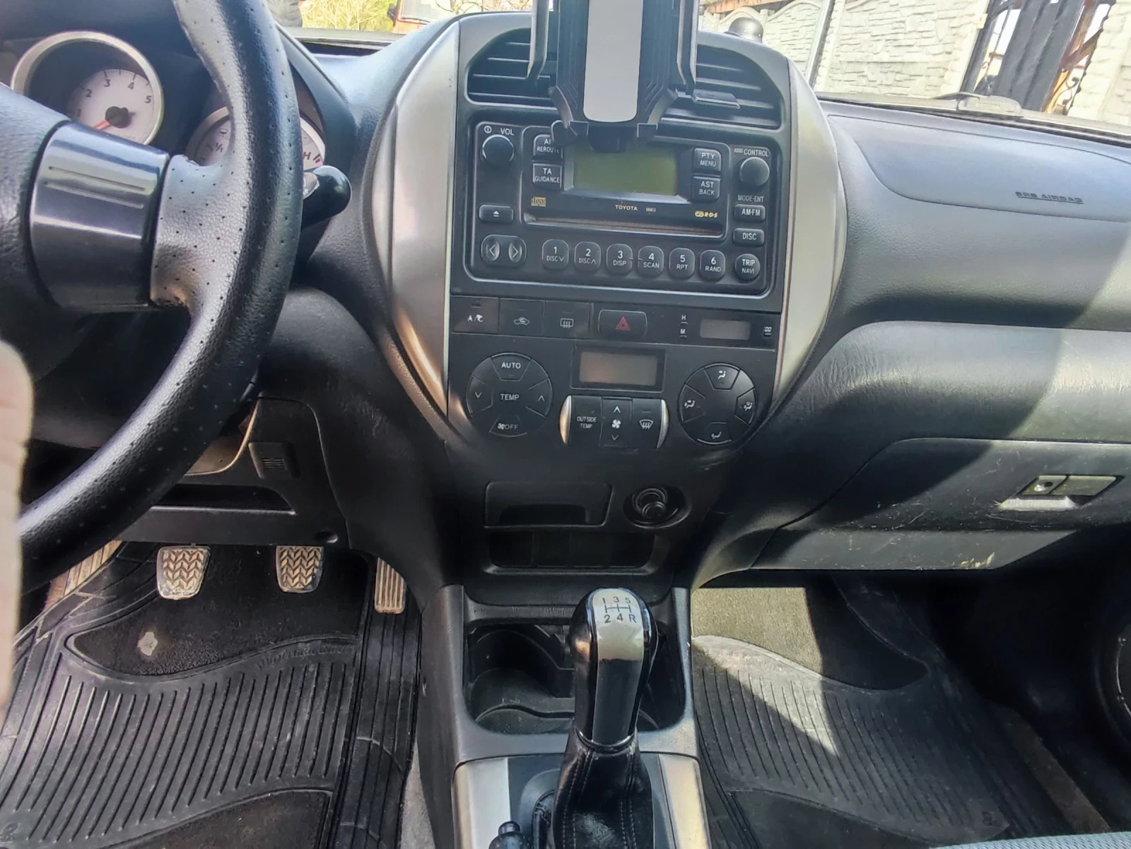 Toyota Rav4, снимка 13 - Автомобили и джипове - 54183180