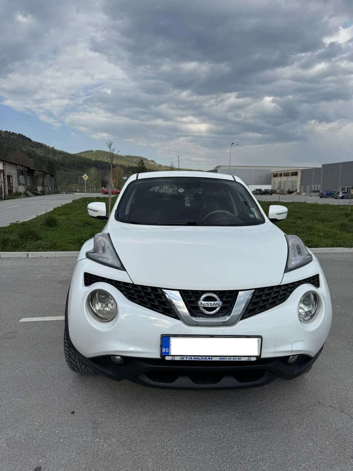 Nissan Juke, снимка 2 - Автомобили и джипове - 54371278