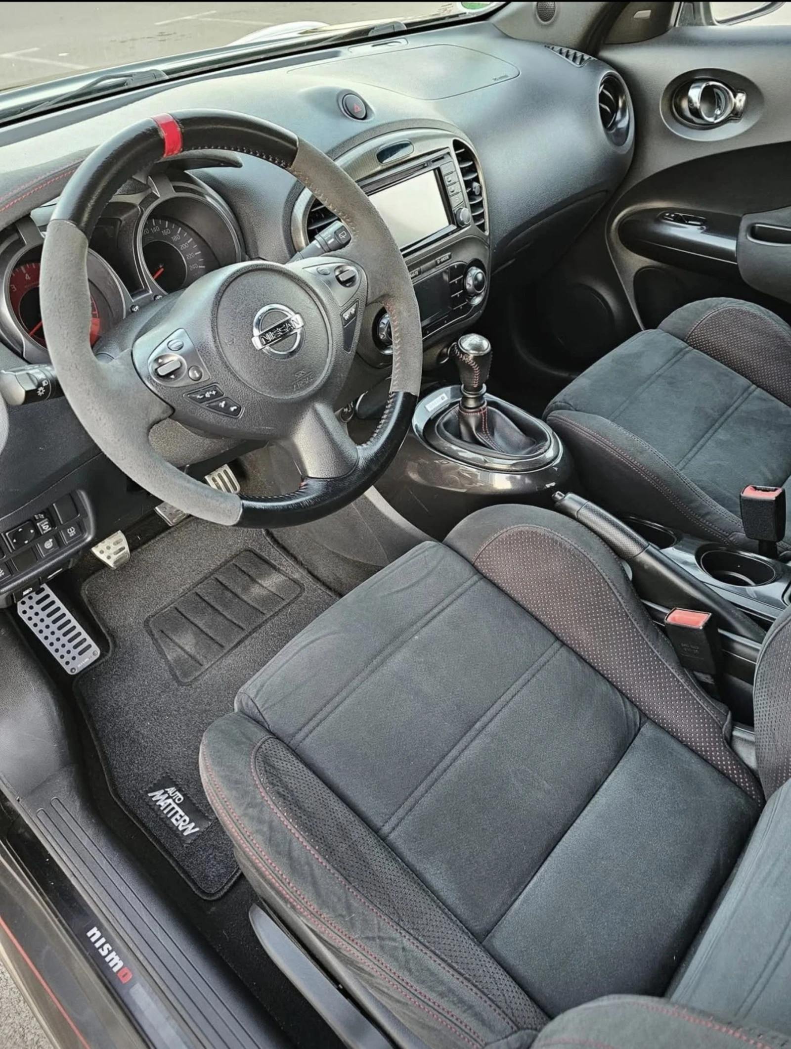 Nissan Juke * NISMO * 1.6 TURBO 200ps * КОЖА * KEYLESS * NAVI , снимка 10 - Автомобили и джипове - 54769123