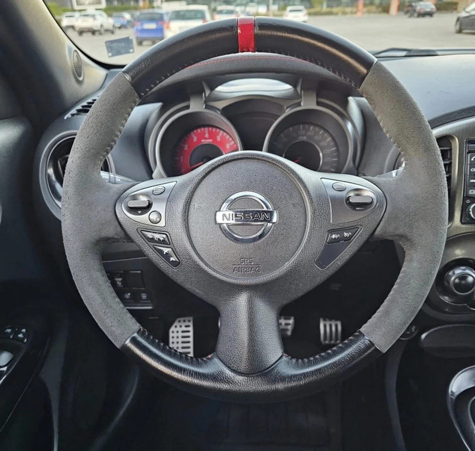 Nissan Juke * NISMO * 1.6 TURBO 200ps * КОЖА * KEYLESS * NAVI , снимка 12 - Автомобили и джипове - 54769123