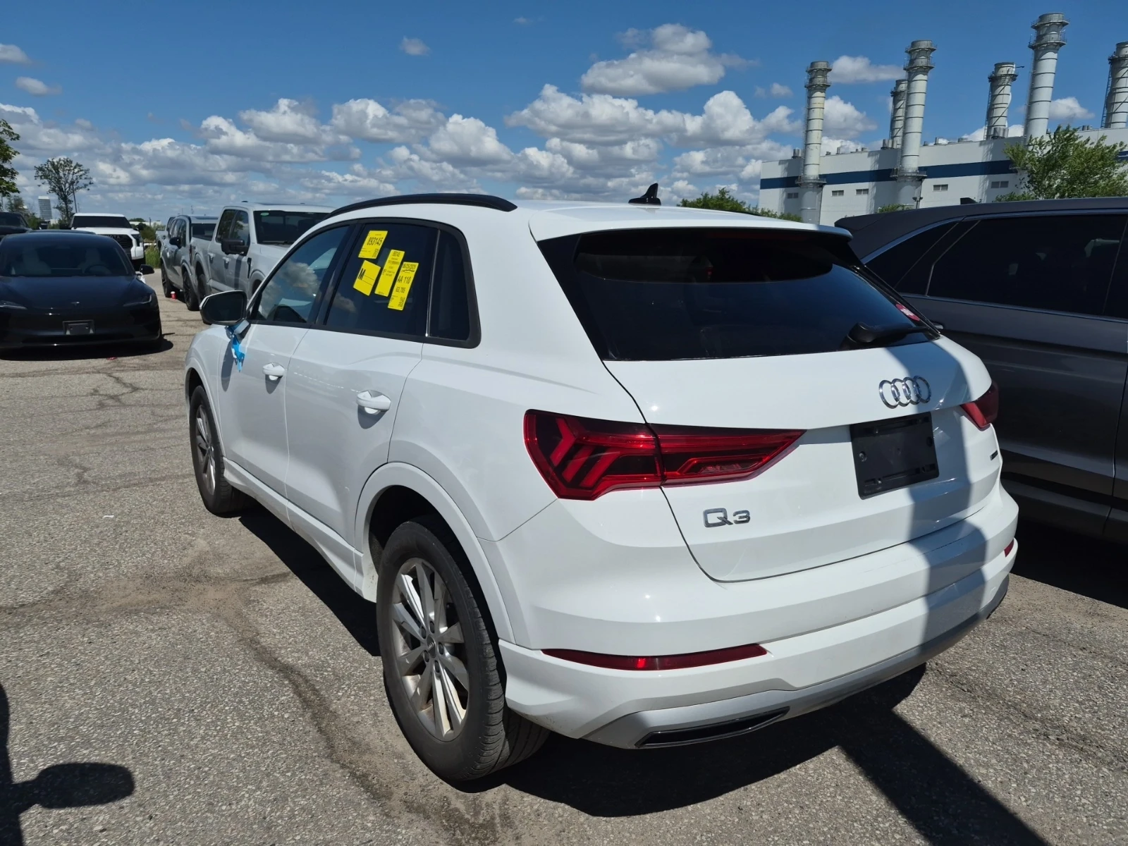 Audi Q3 KOMFORT, снимка 4 - Автомобили и джипове - 55017924