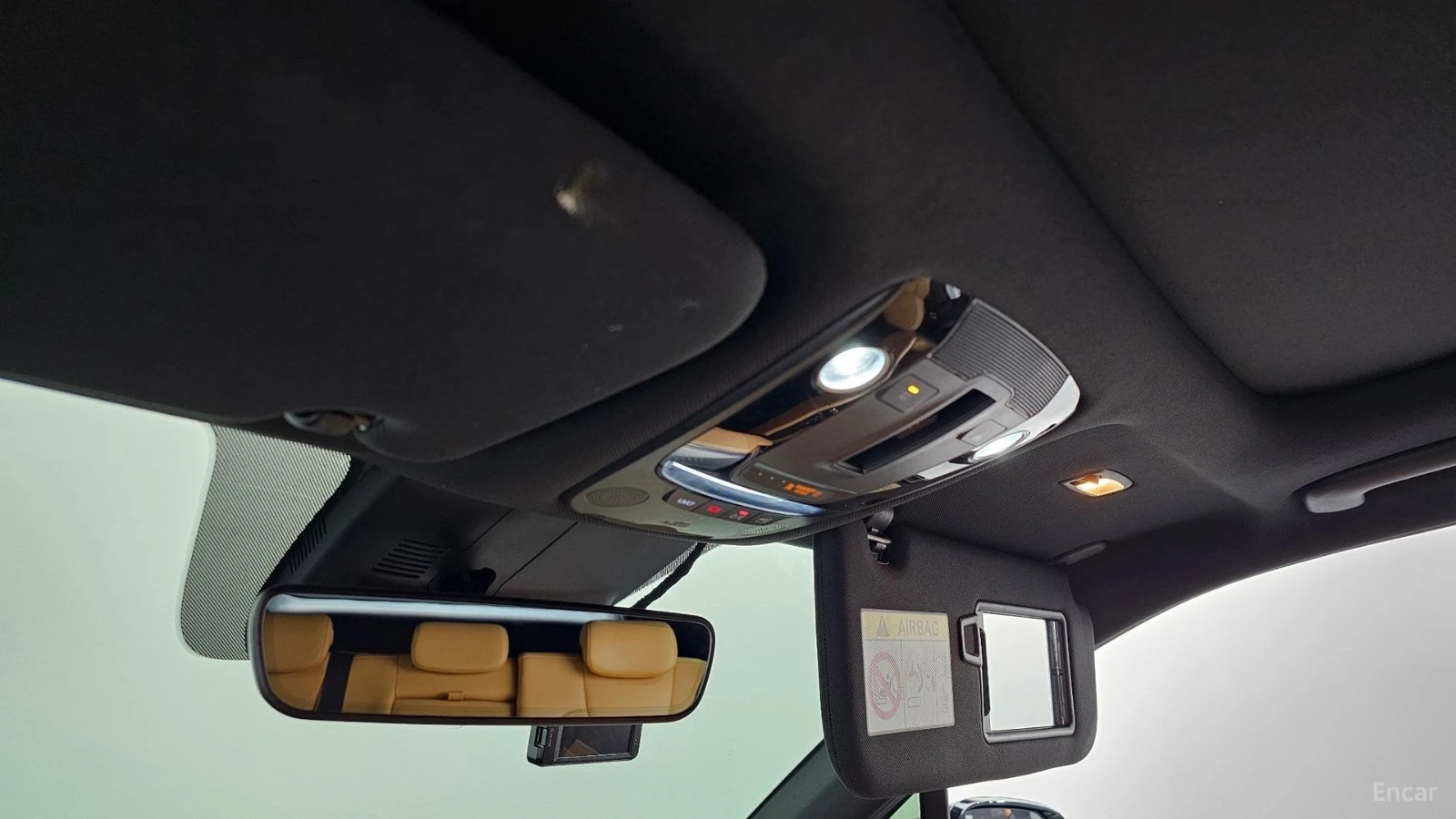Kia Sorento SIGNATURE/DIGITAL/PANOROOF/DRIVE-ASSISTS/AWD, снимка 14 - Автомобили и джипове - 55432304