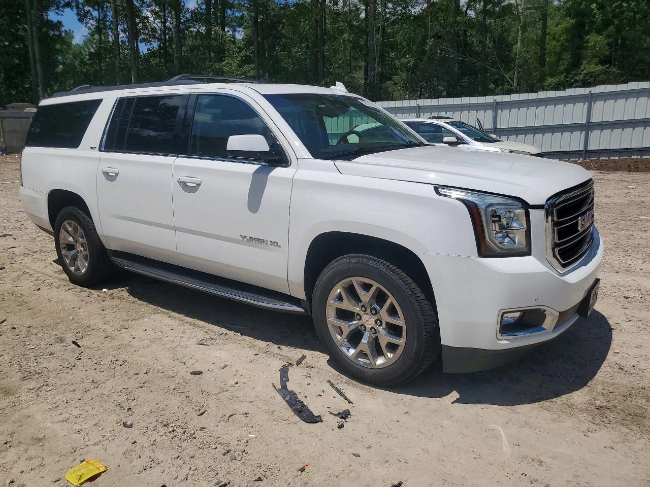Gmc Yukon 5.3l Xl K1500 Slt, снимка 4 - Автомобили и джипове - 56216255