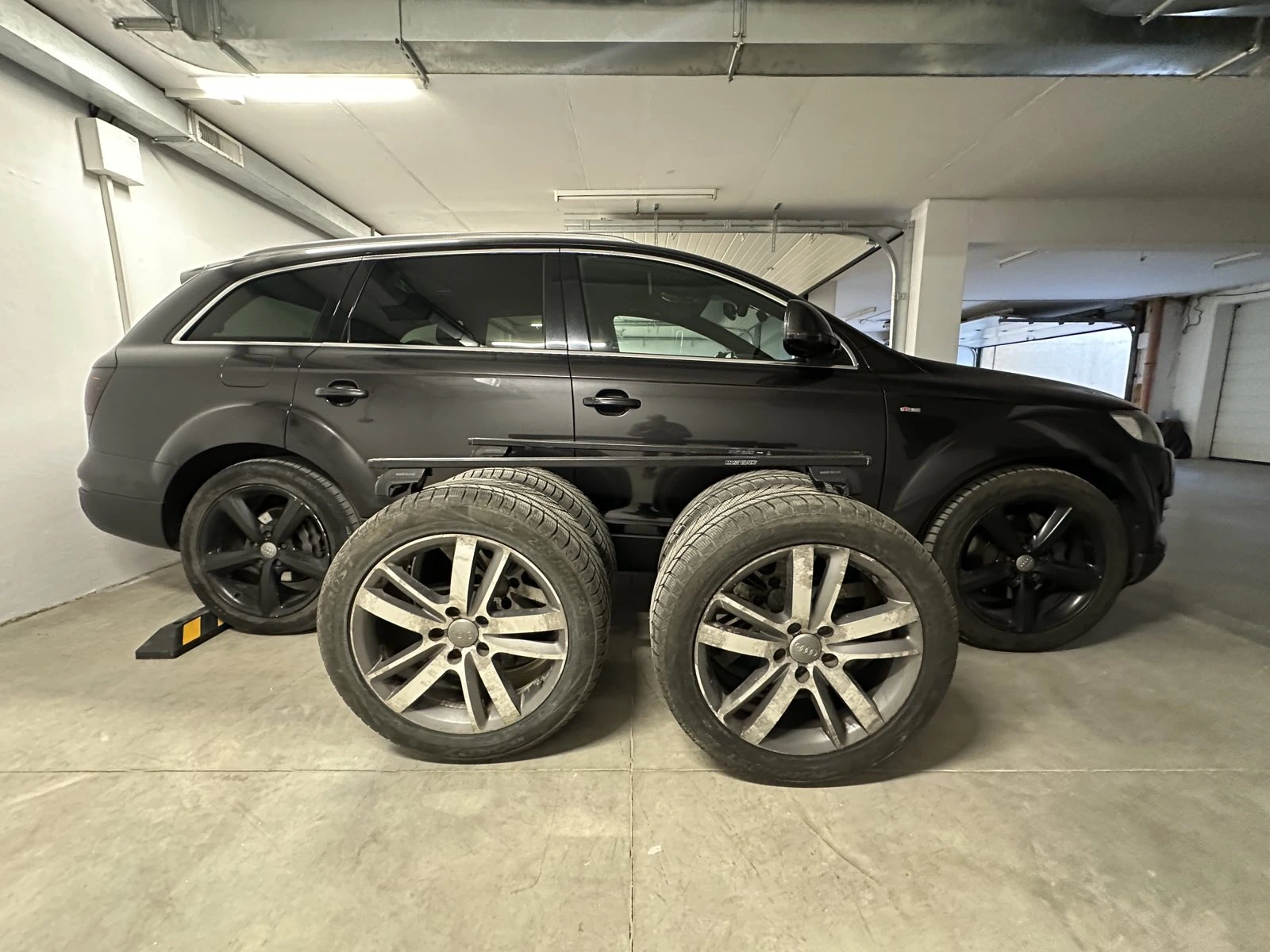 Audi Q7, снимка 7 - Автомобили и джипове - 56372423