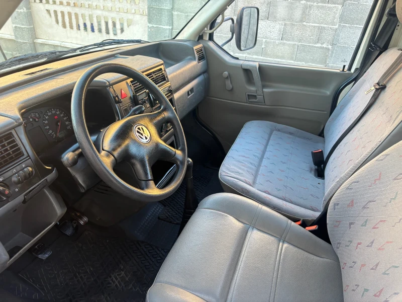 VW Transporter 1.9TD, снимка 10 - Бусове и автобуси - 47499121