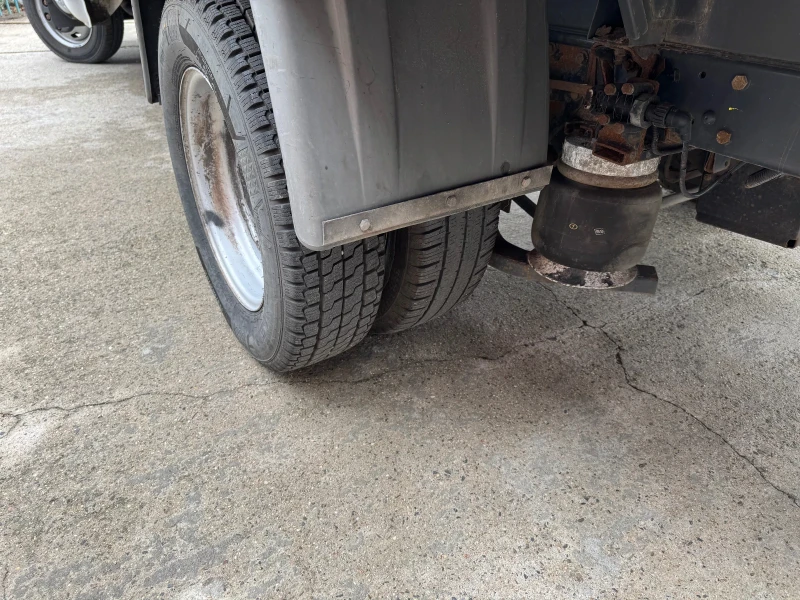 Iveco Daily 3.0HPI* 35C17* Euro5* 154.000km* 4.10 метра кош, снимка 10 - Бусове и автобуси - 49760692