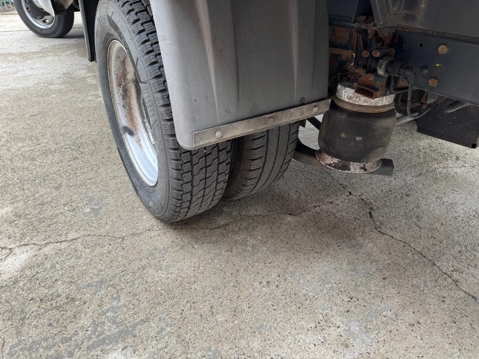 Iveco Daily 3.0HPI* 35C17* Euro5* 154.000km* 4.10   | Mobile.bg   10