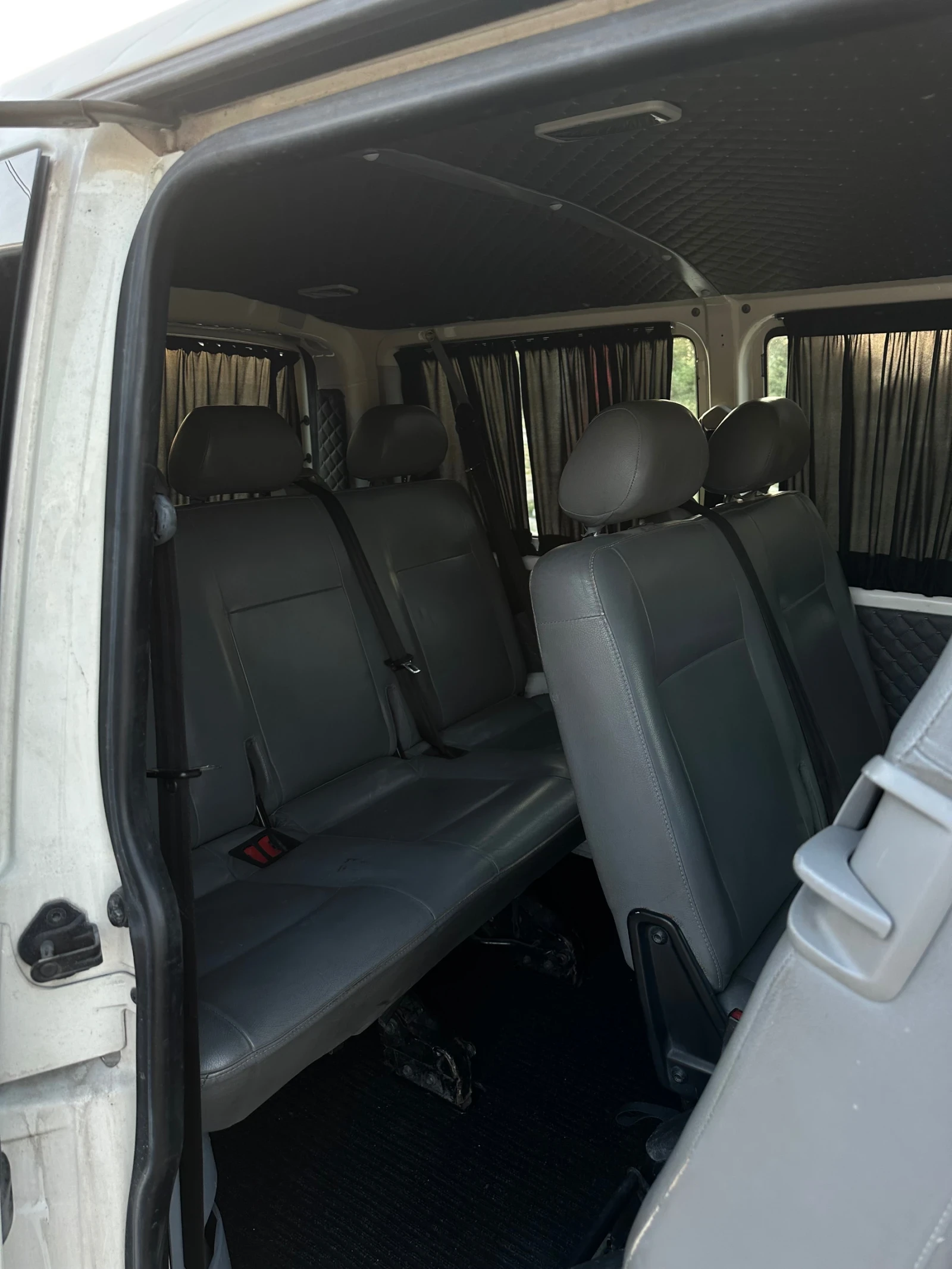 VW T5 2.5 131к.с., снимка 9 - Бусове и автобуси - 55817347