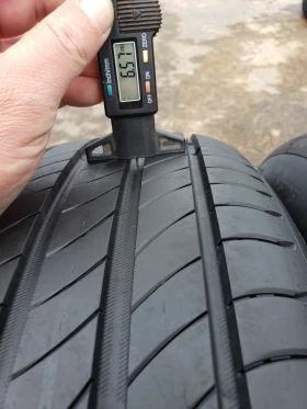 Гуми Летни 215/65R17, снимка 9