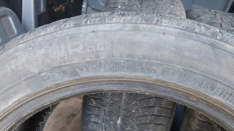 Гуми Зимни 255/55R18, снимка 6 - Гуми и джанти - 29253374