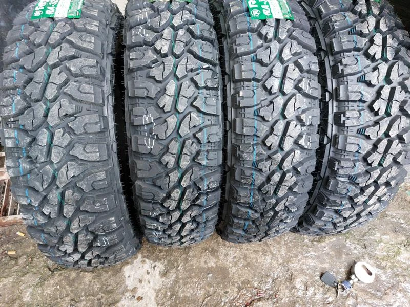 Гуми Всесезонни 235/85R16, снимка 4 - Гуми и джанти - 35846660