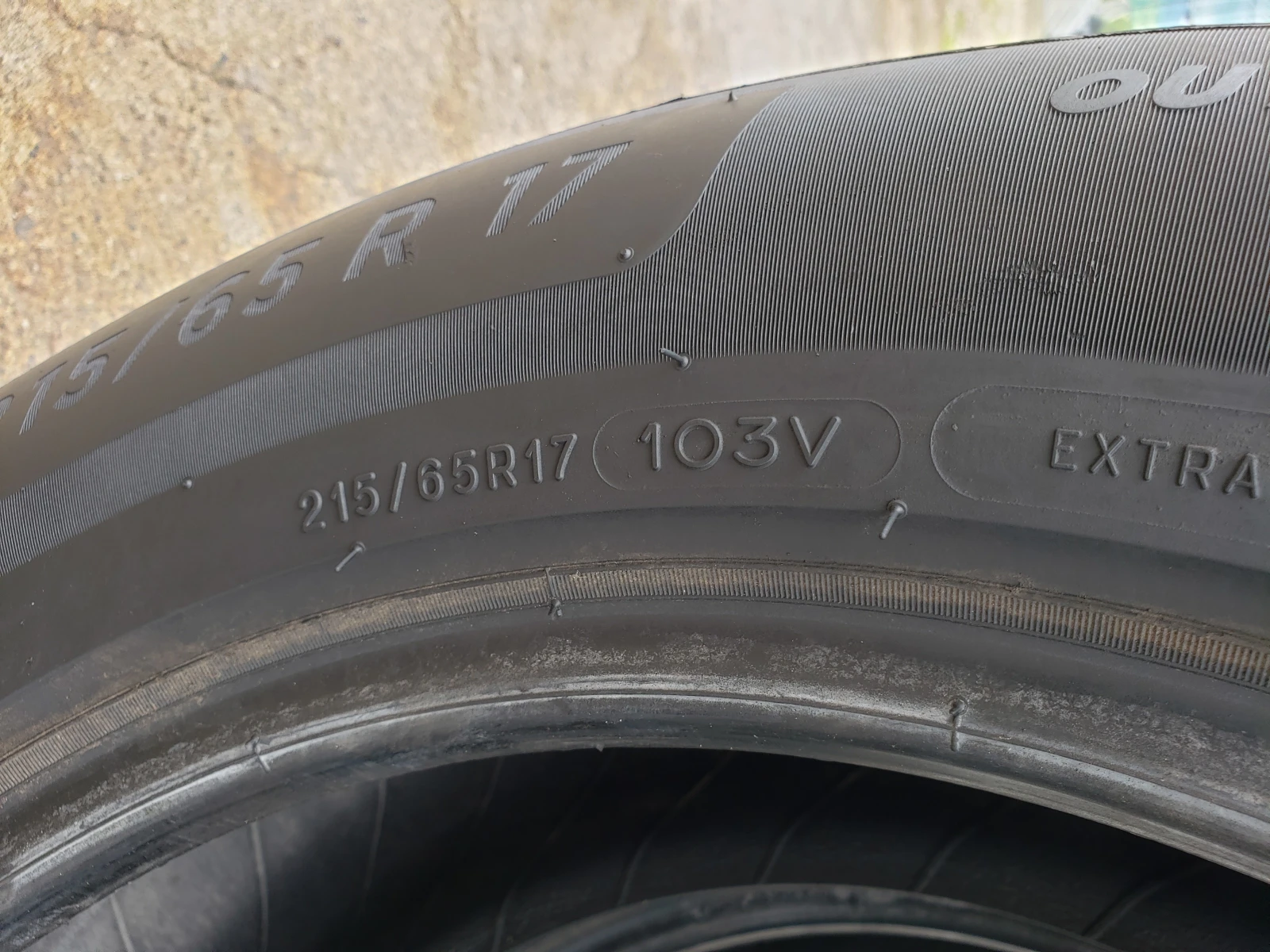 Гуми Летни 215/65R17, снимка 8 - Гуми и джанти - 54665478