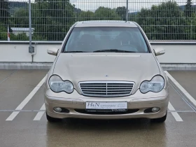 Mercedes-Benz C 220, снимка 2