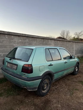 VW Golf Цял за части , снимка 4