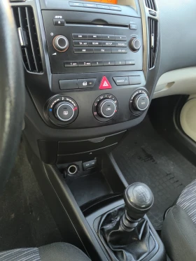 Kia Ceed 135000км. реални и проверени.Бензин/газ - 2200 € / 4302.83 лв. - 22764985 9