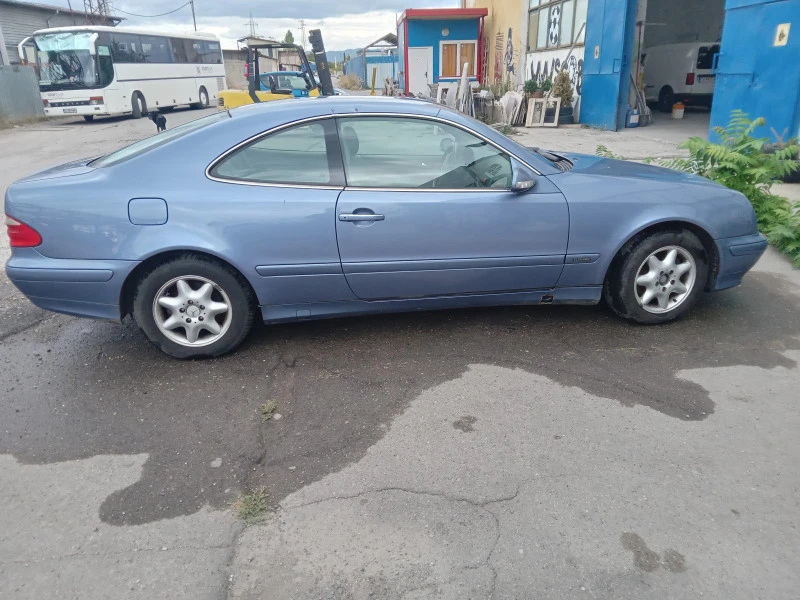 Mercedes-Benz CLK comprssor, снимка 3 - Автомобили и джипове - 46991227