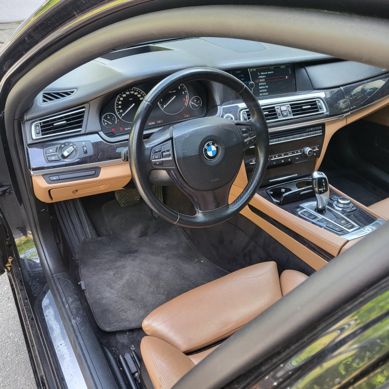 BMW 750 750Li, снимка 17 - Автомобили и джипове - 45400012