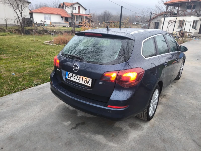 Opel Astra 1.7 125 коня sports tourer, снимка 8 - Автомобили и джипове - 48200509