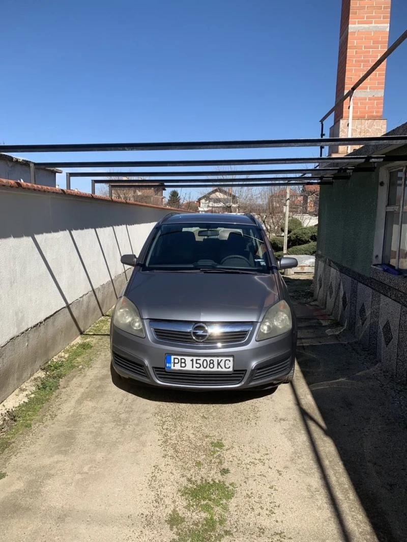 Opel Zafira, снимка 1 - Автомобили и джипове - 49421070