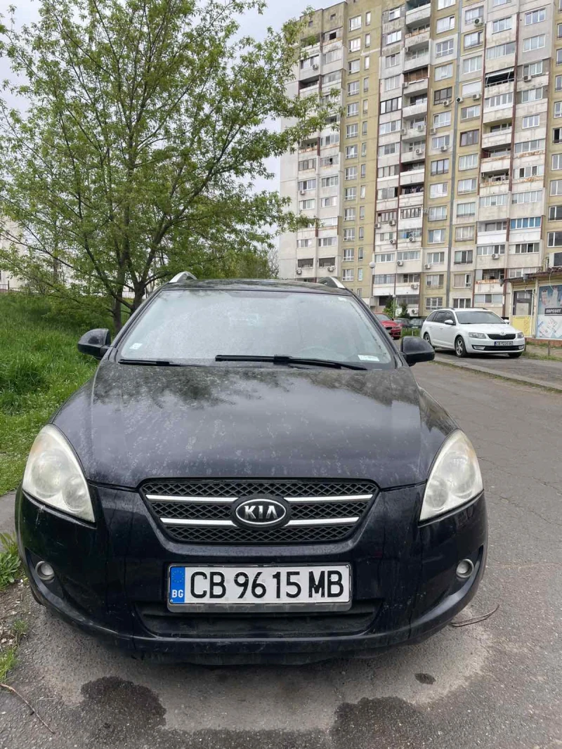 Kia Ceed 1.6, снимка 2 - Автомобили и джипове - 50987841