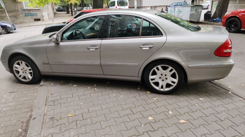 Mercedes-Benz E 320 W211, снимка 2 - Автомобили и джипове - 53066788