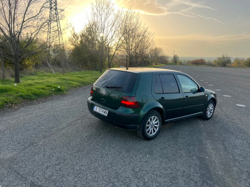 VW Golf 1.9TD?, снимка 3 - Автомобили и джипове - 52448928