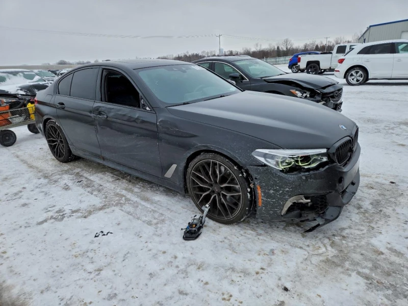 BMW 550 M550XI, Harman Kardon* Подгрев* Обдухване* 4х4, снимка 2 - Автомобили и джипове - 52849128