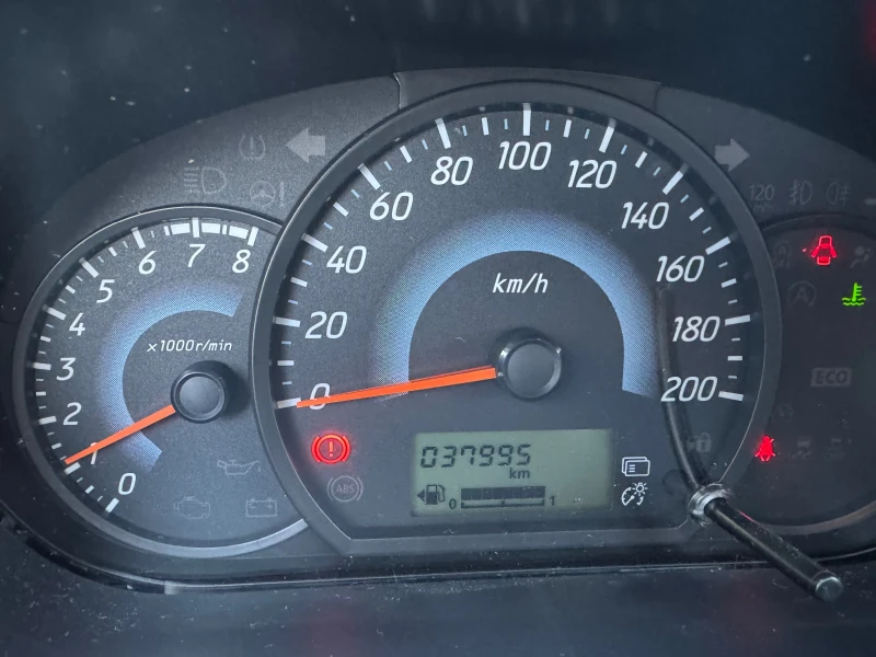 Mitsubishi Space star, снимка 6 - Автомобили и джипове - 52956258