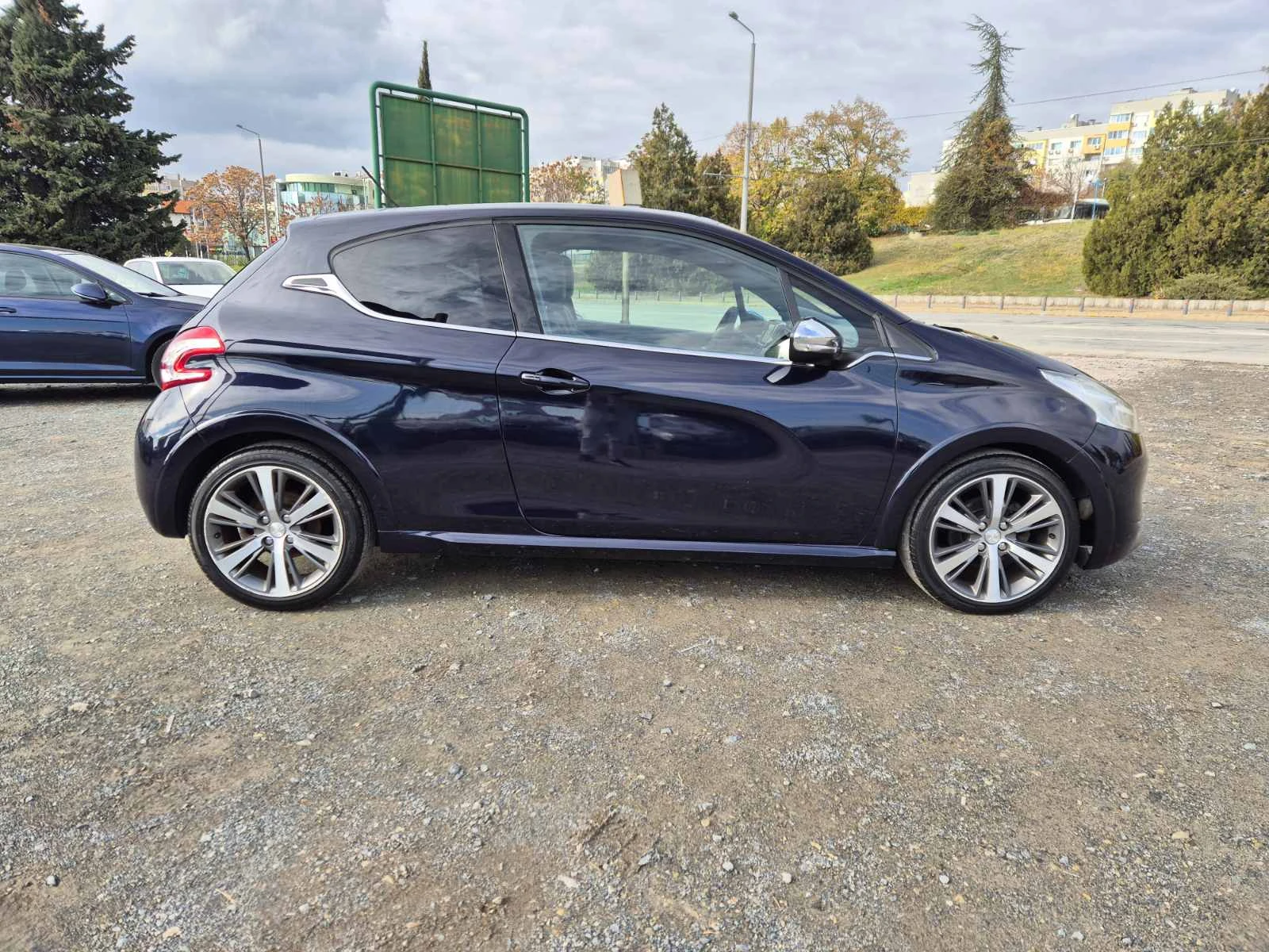 Peugeot 208 1.6HDI GTi - изображение 6