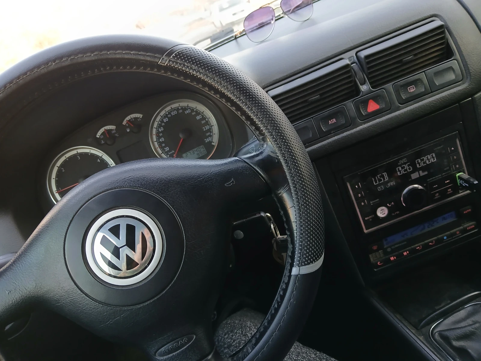 VW Golf  - изображение 7