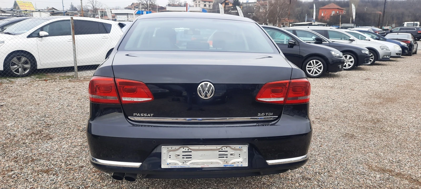 VW Passat 2.0TDI HIGHLINE - изображение 8