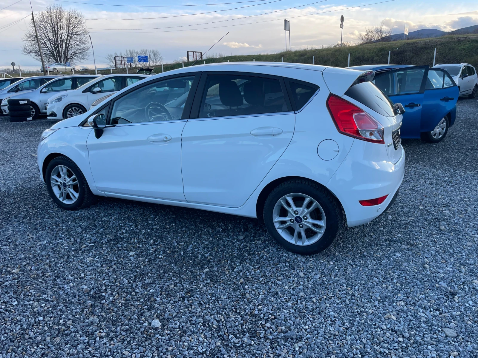 Ford Fiesta 1.0 I EVRO 6 - изображение 7