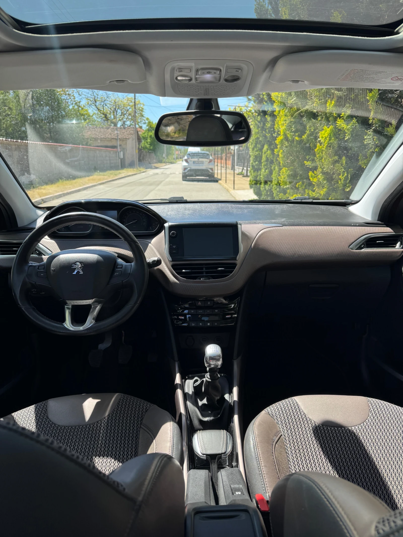 Peugeot 2008 1.6HDI / Feline / Euro 5B - изображение 10
