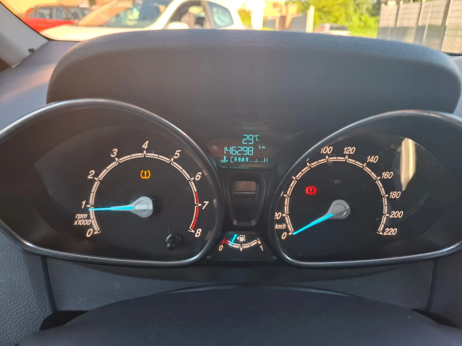 Ford B-Max 1.4-ГАЗ - 2016г. EURO 6B 146 хил.км КАТО НОВ - изображение 9
