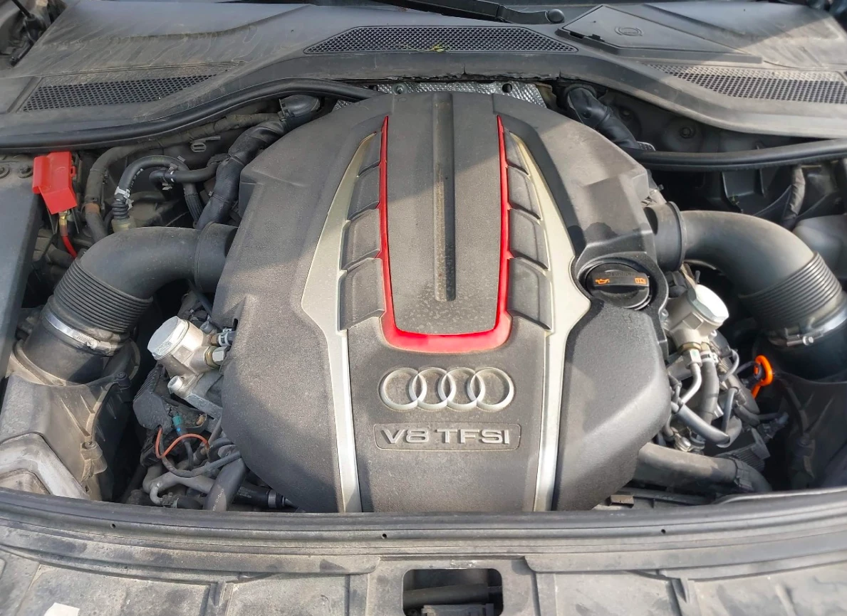 Audi S8 4.0T/39262km - изображение 9