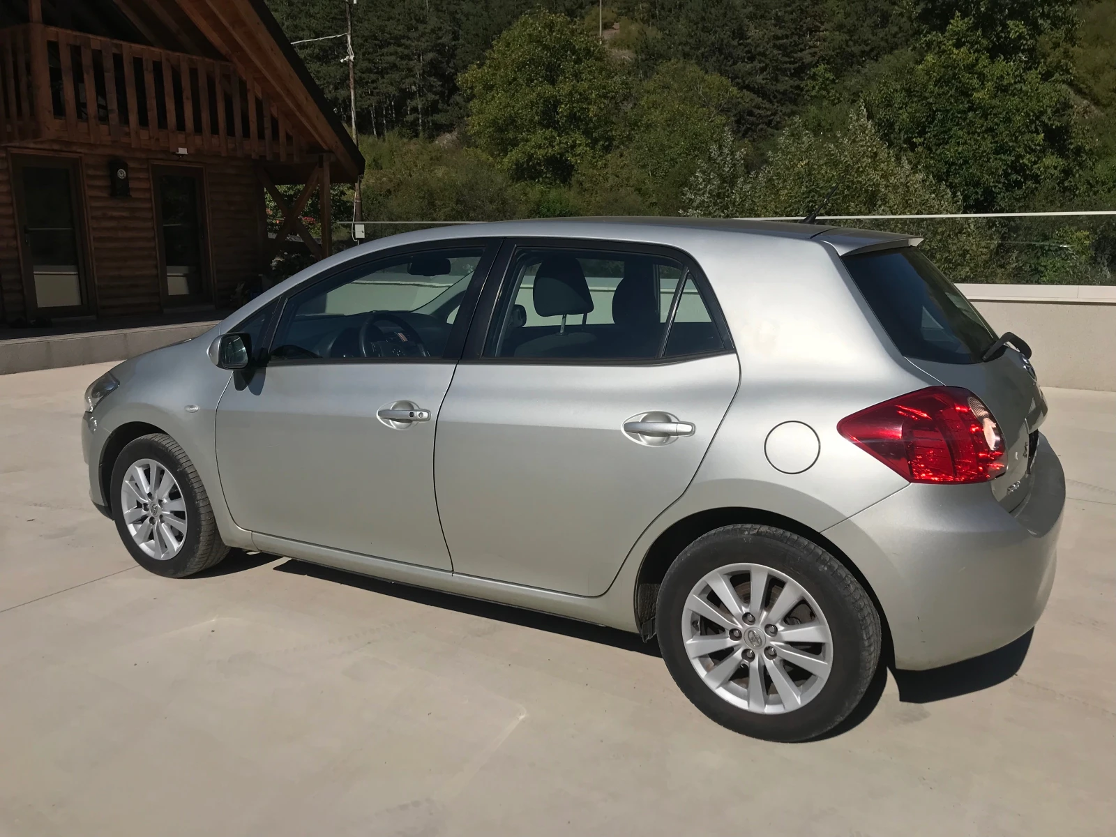 Toyota Auris 1, 6бен.Автоматик. - изображение 6