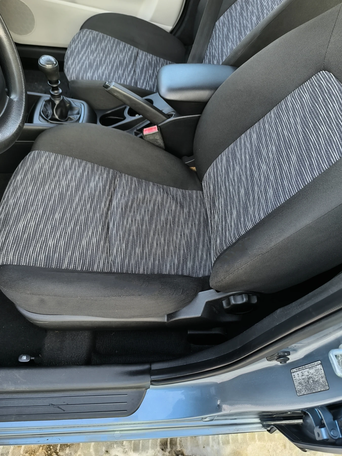 Kia Ceed 135000км. реални и проверени.Бензин/газ - изображение 10