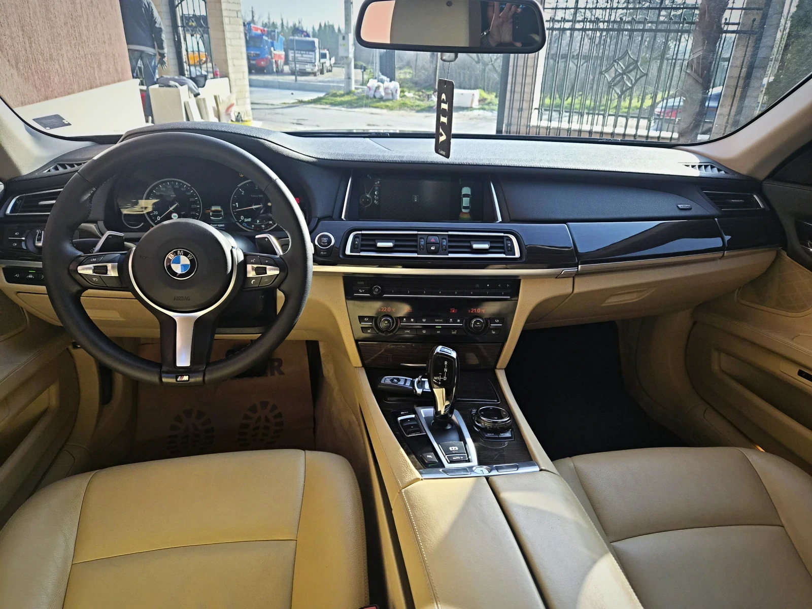 BMW 730, снимка 12 - Автомобили и джипове - 53830649