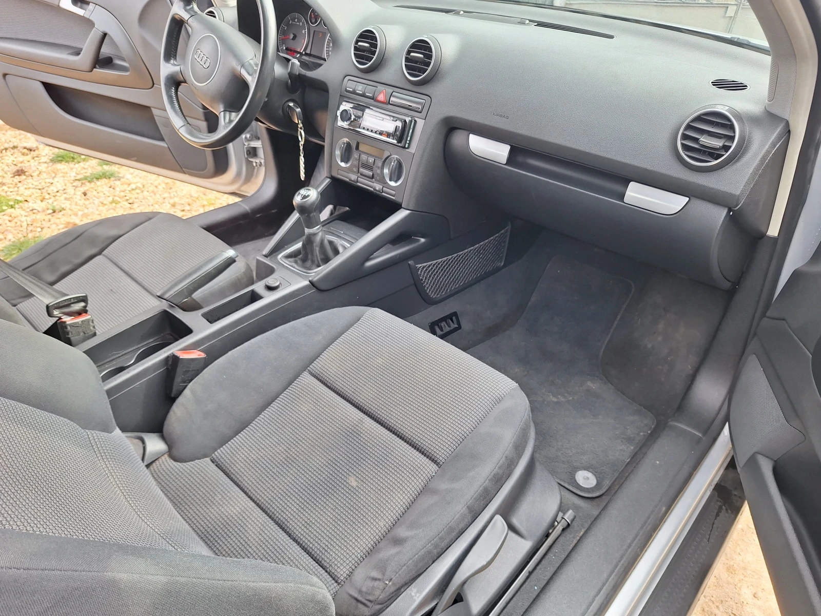 Audi A3 1.6, снимка 5 - Автомобили и джипове - 53931924