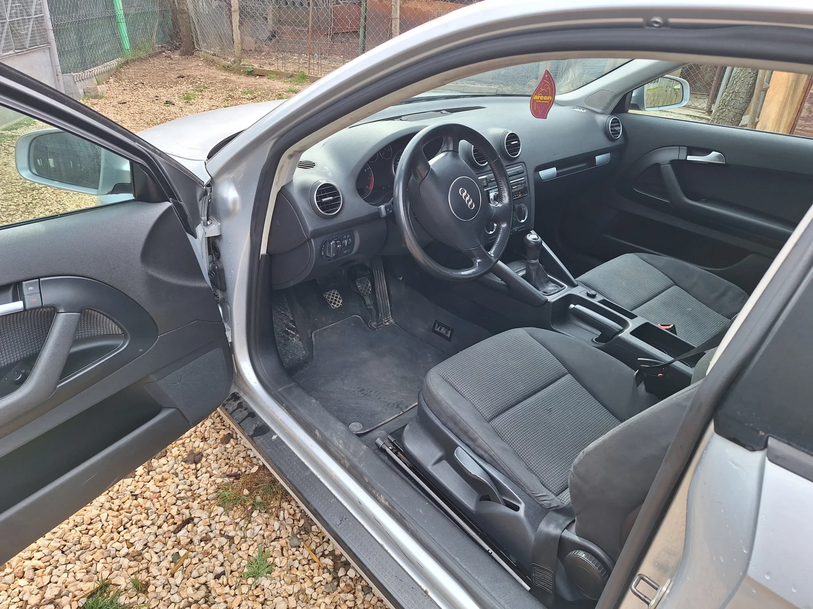 Audi A3 1.6, снимка 10 - Автомобили и джипове - 53931924