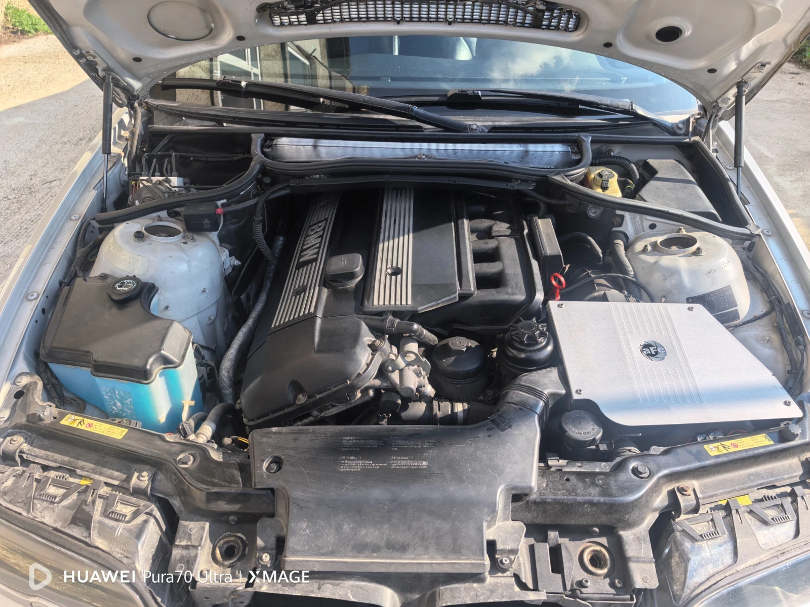 BMW 330 3.0 ci, снимка 14 - Автомобили и джипове - 54095690