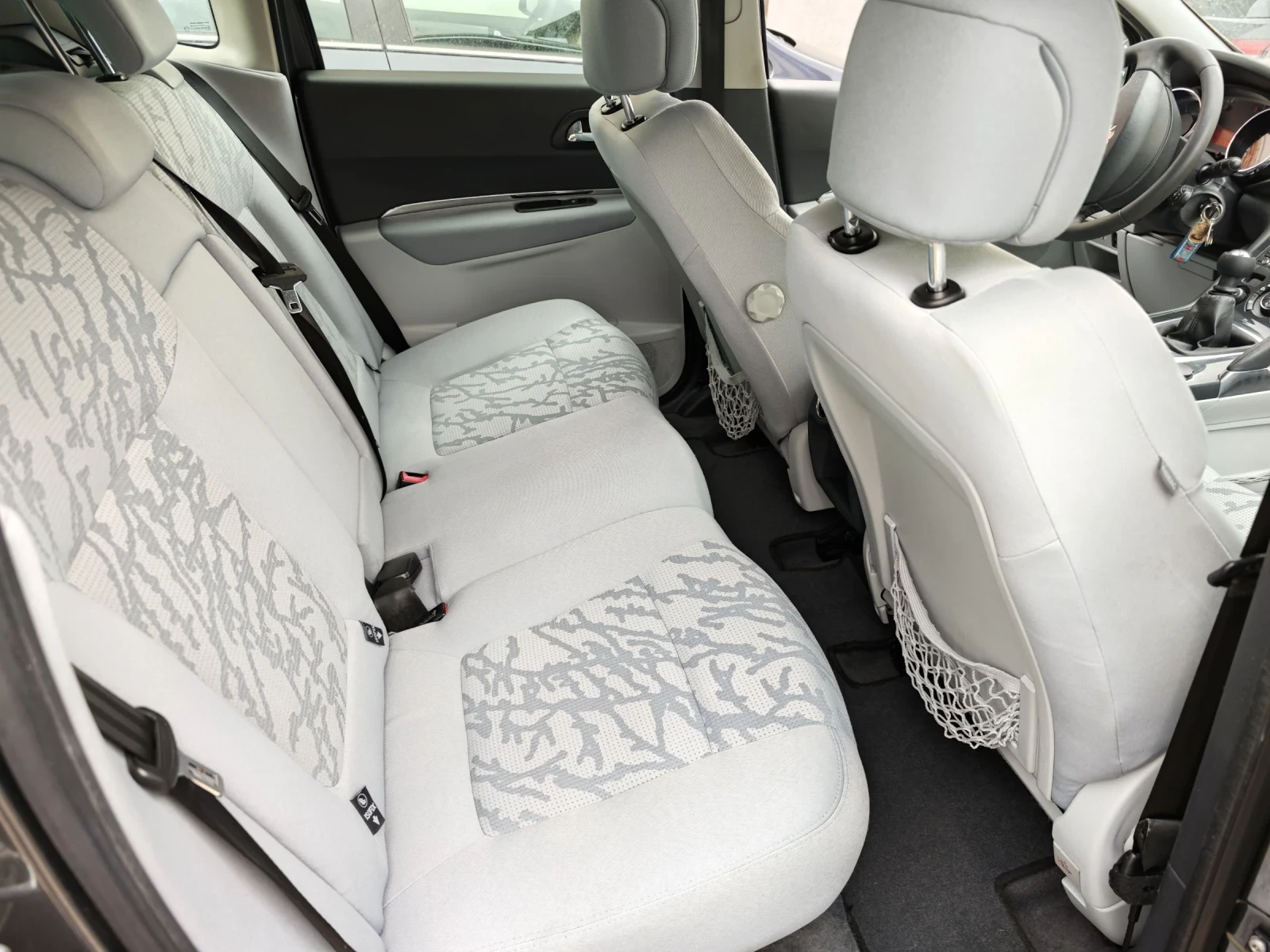 Peugeot 3008 1.6hdi, снимка 7 - Автомобили и джипове - 54226409