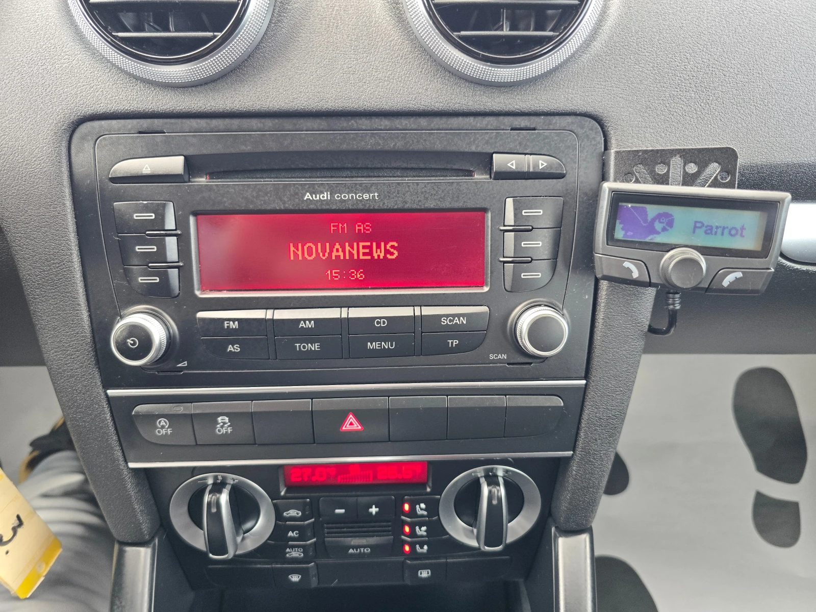 Audi A3 1.2TFSI-105k.c-AVTOMAT-EURO5, снимка 15 - Автомобили и джипове - 54238093