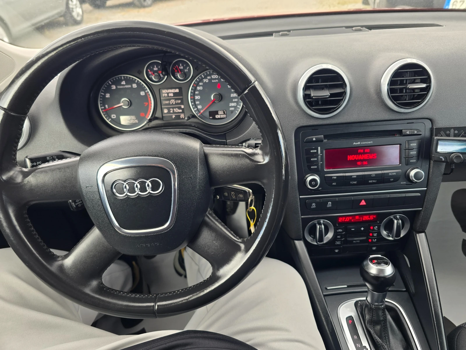 Audi A3 1.2TFSI-105k.c-AVTOMAT-EURO5, снимка 13 - Автомобили и джипове - 54238093