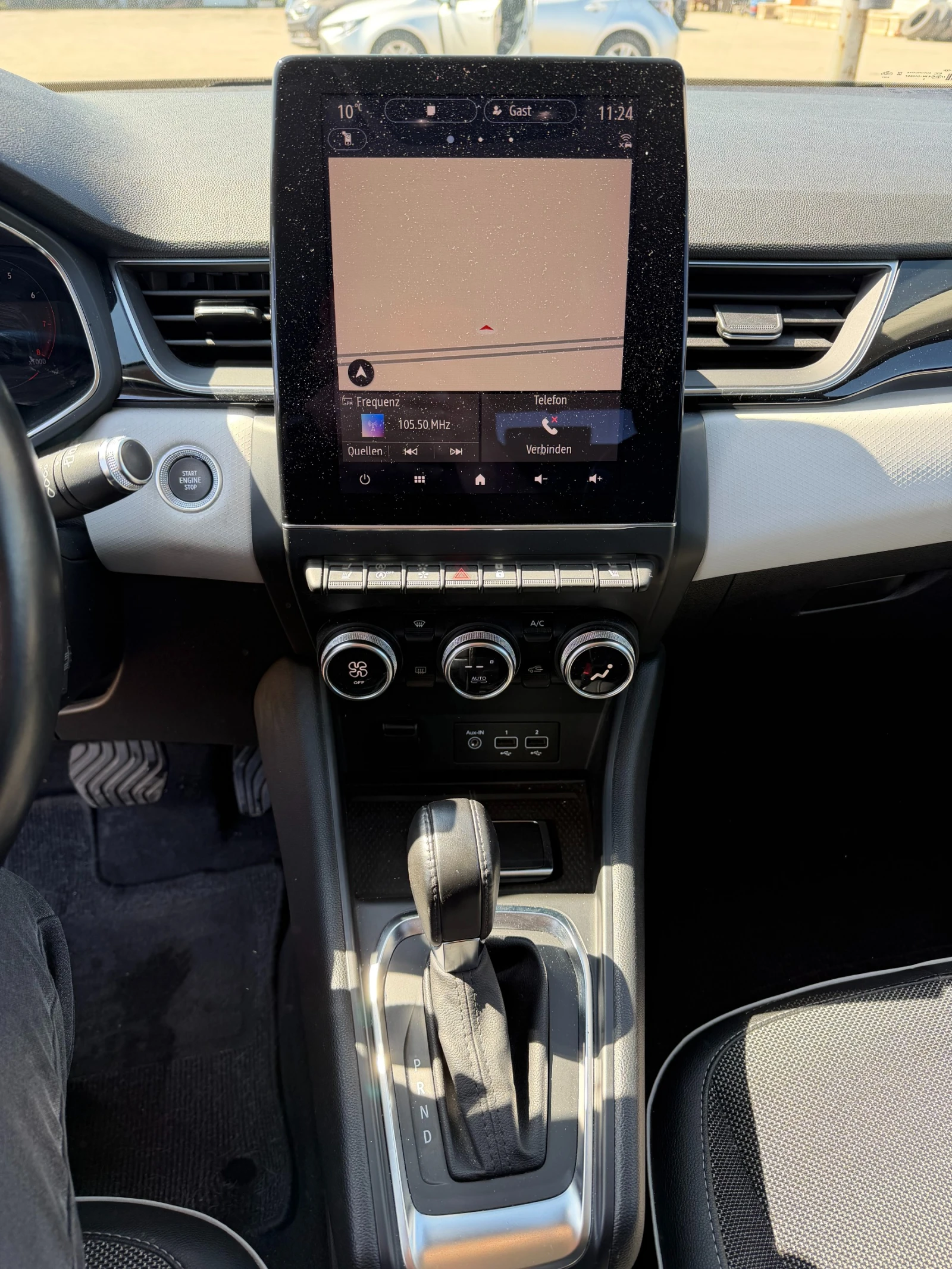 Renault Captur 1.3TCe AVTOMAT/NAVI/KOJA/KAMERA EURO 6, снимка 15 - Автомобили и джипове - 54303257