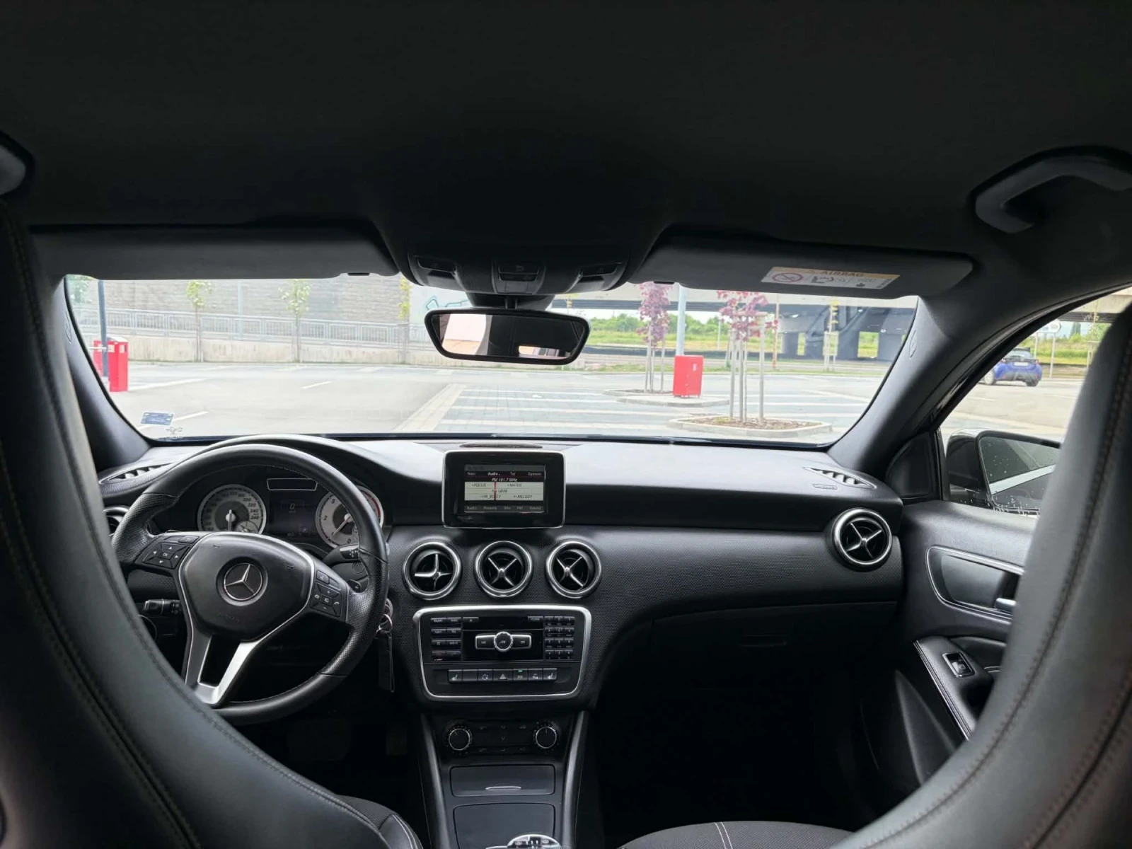 Mercedes-Benz A 180, снимка 6 - Автомобили и джипове - 54486558