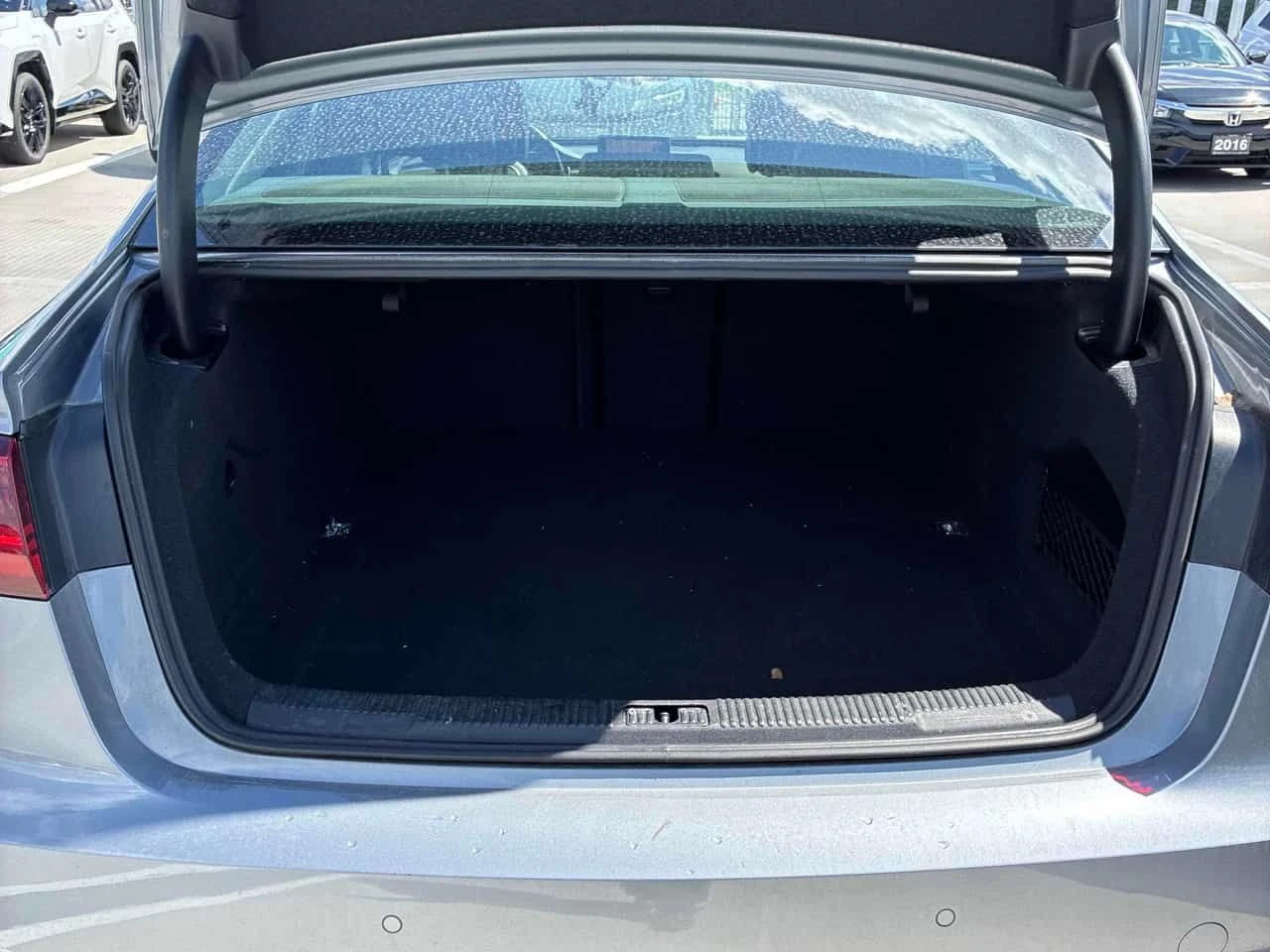 Audi A6 2.0T  CARFAX | Mobile.bg � ����������� 12